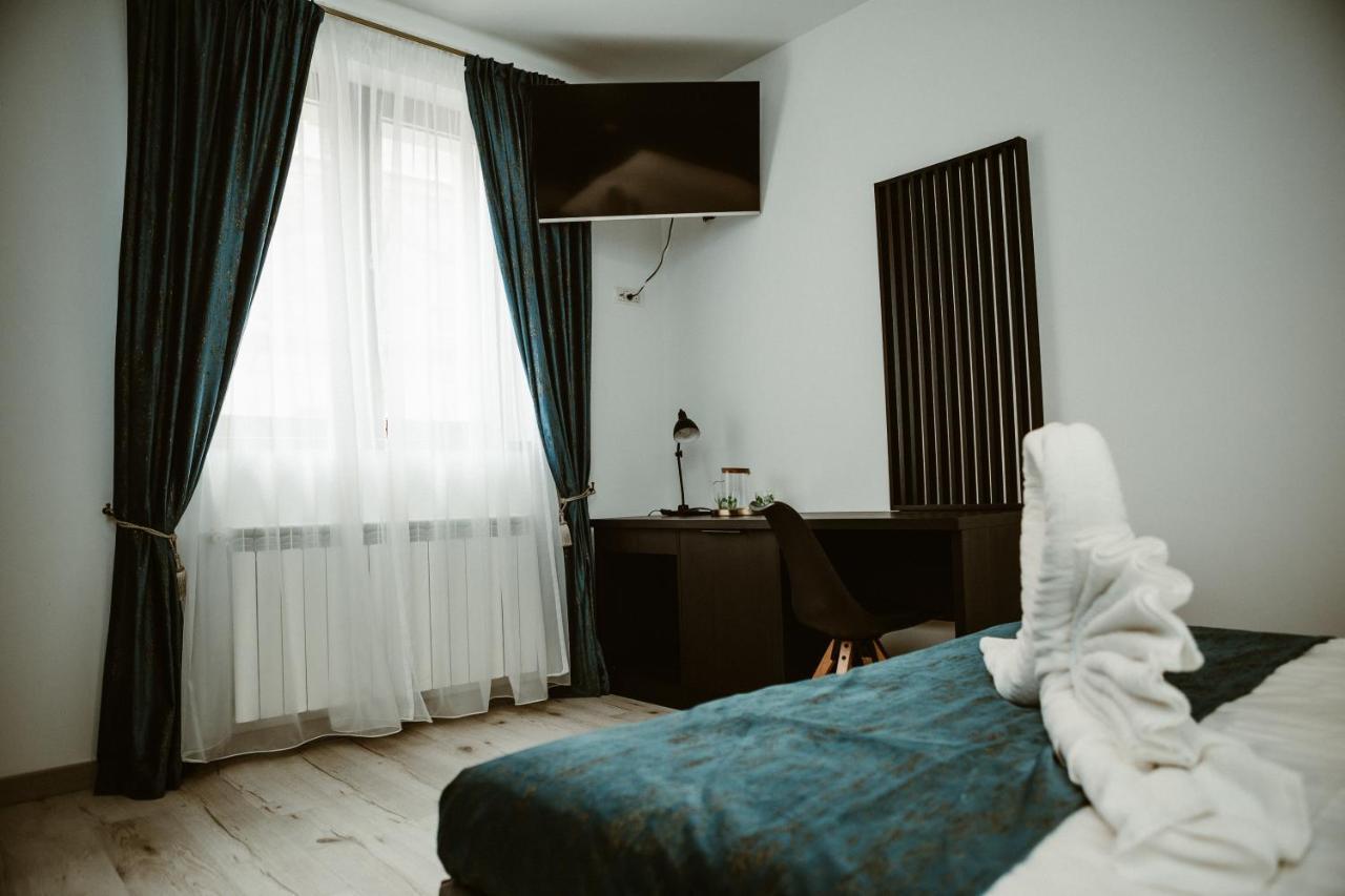 Arini White House Sibiu Exterior foto