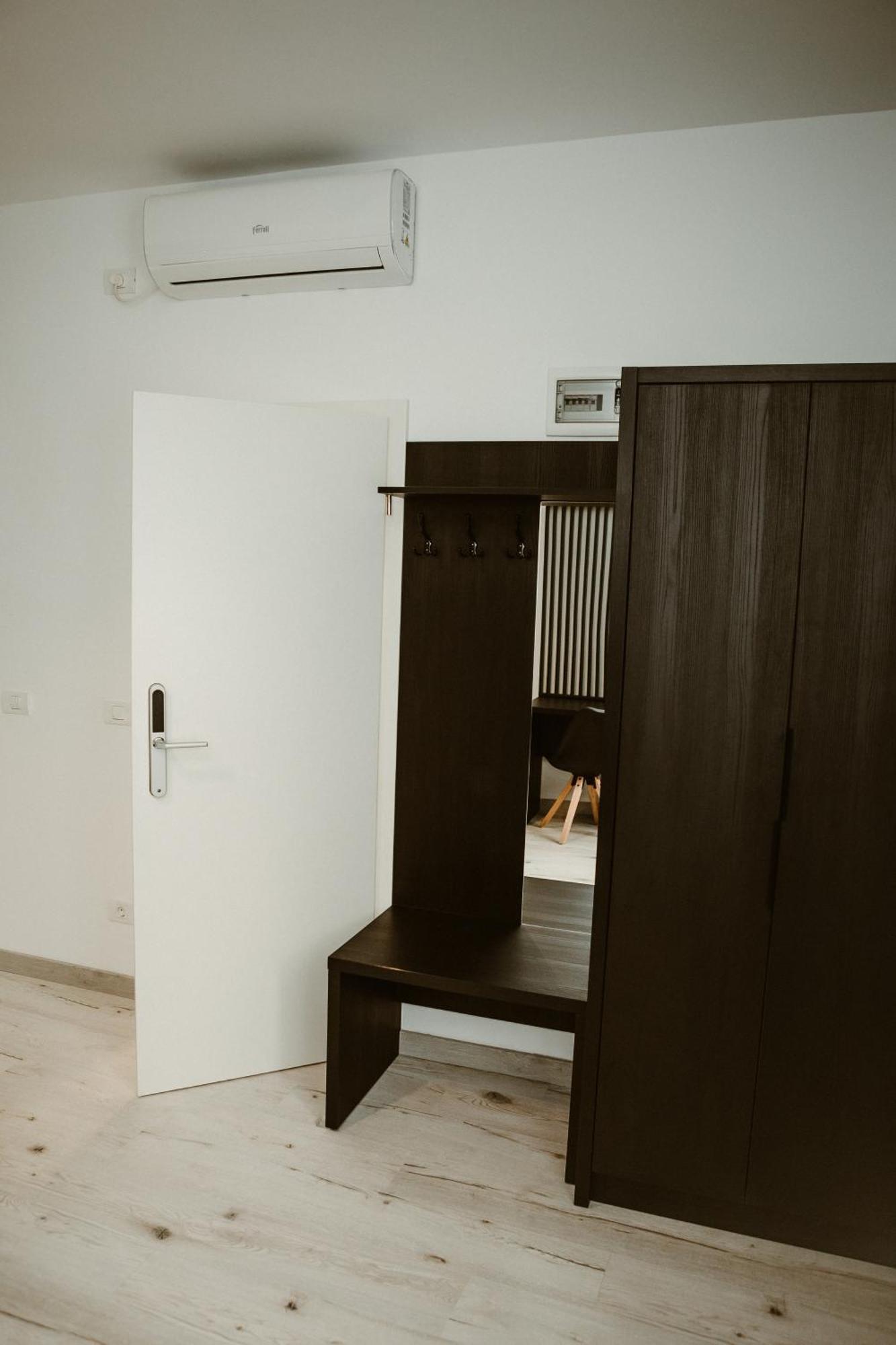 Arini White House Sibiu Exterior foto